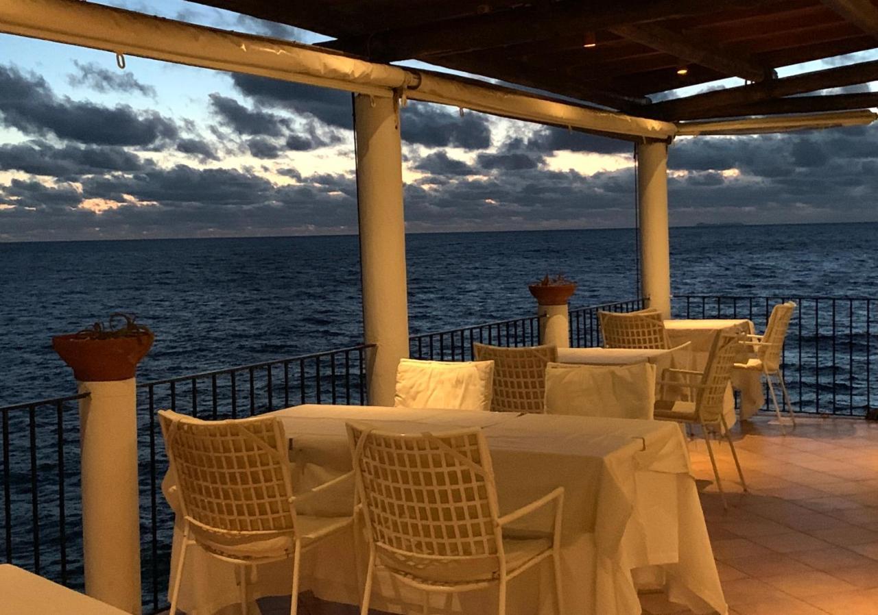 Hotel Umberto A Mare Forio  Екстер'єр фото